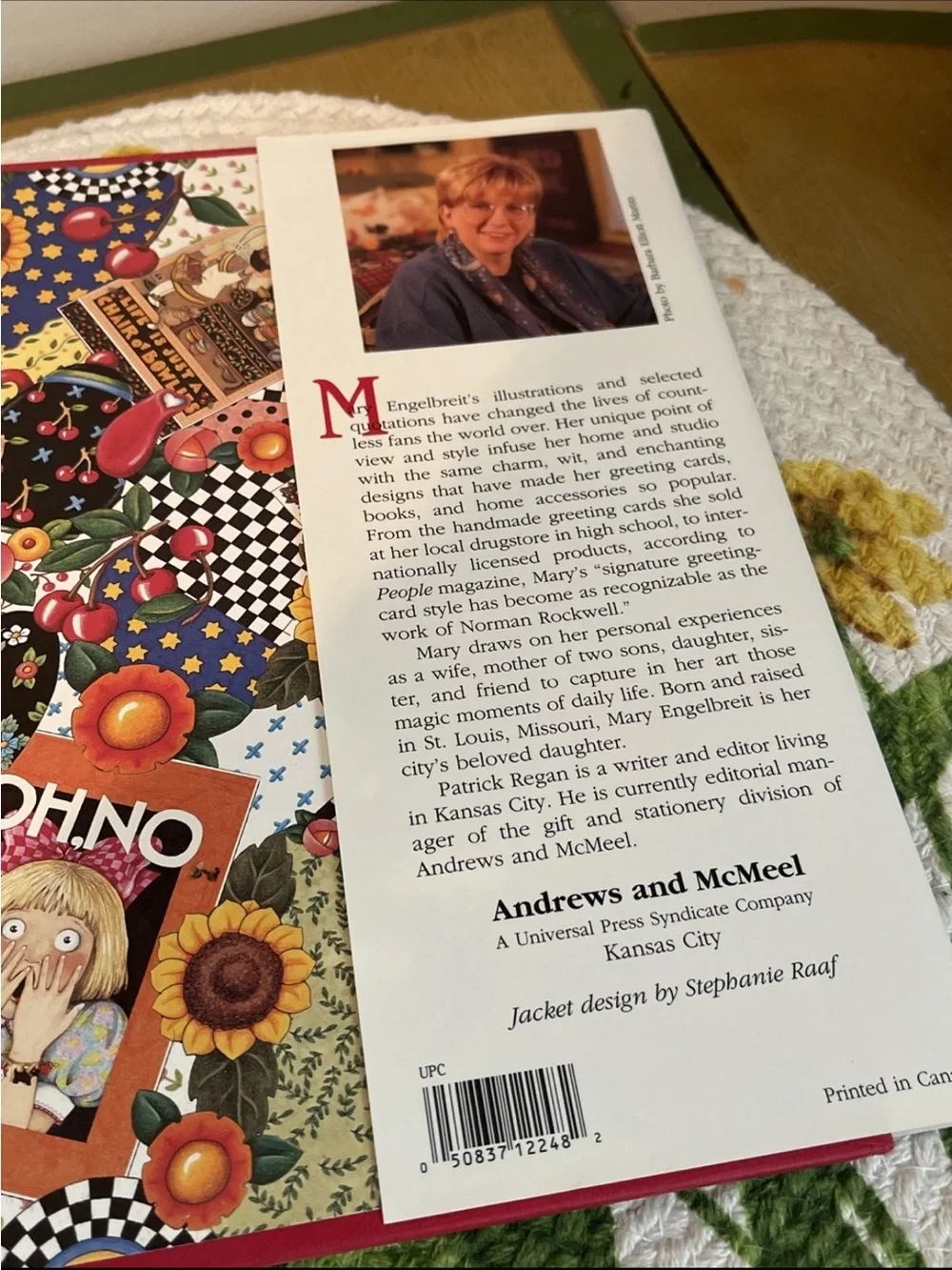 1996 Mary Engelbreit “The Art And The Artist” EUC Book